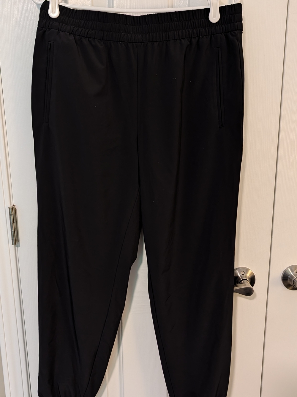 Women's Banana Republic Black Elastic-Waist Jogger Pants